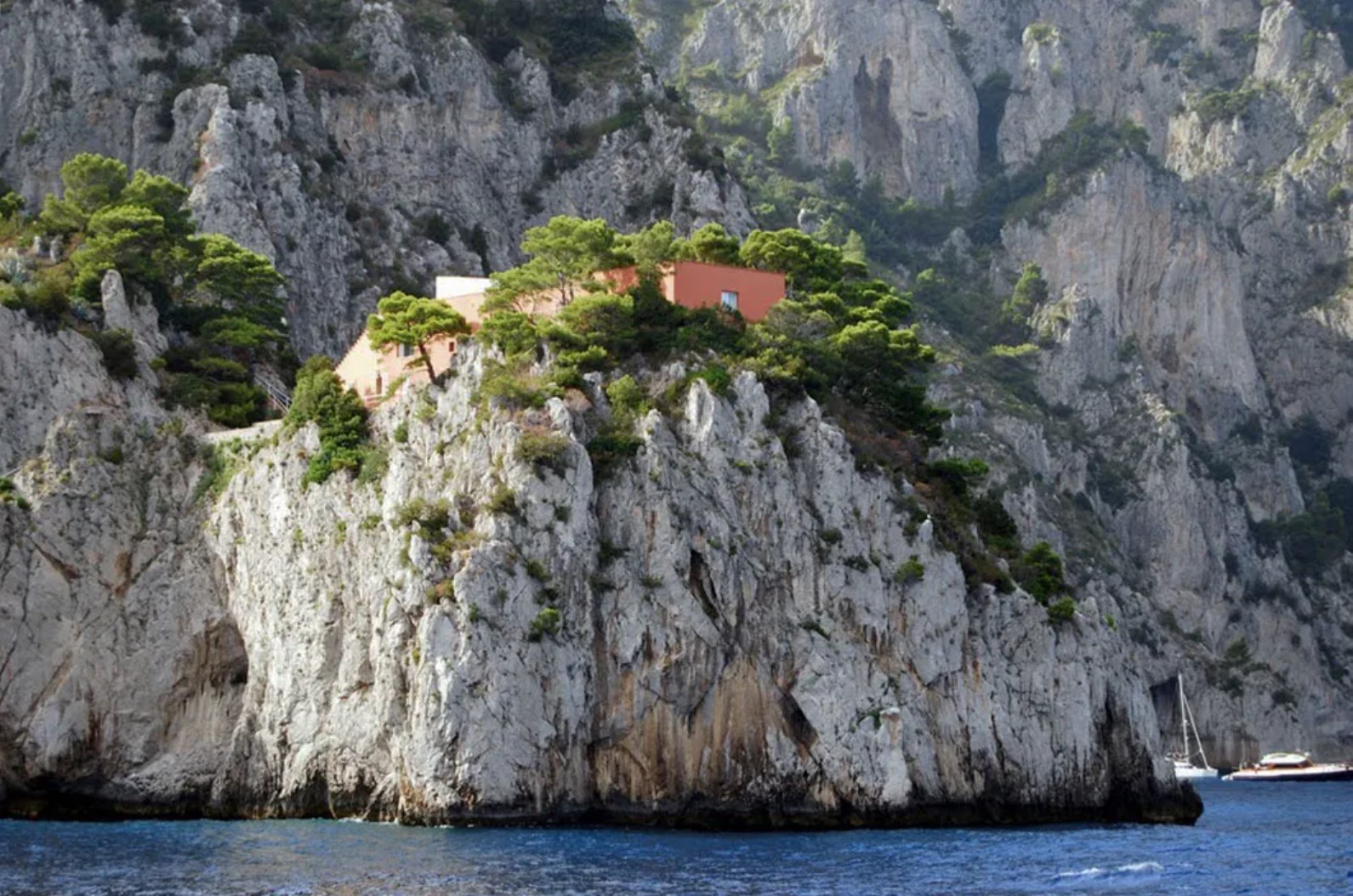 Casa Malaparte. The house that all fashion brands want, The Strength of  Architecture