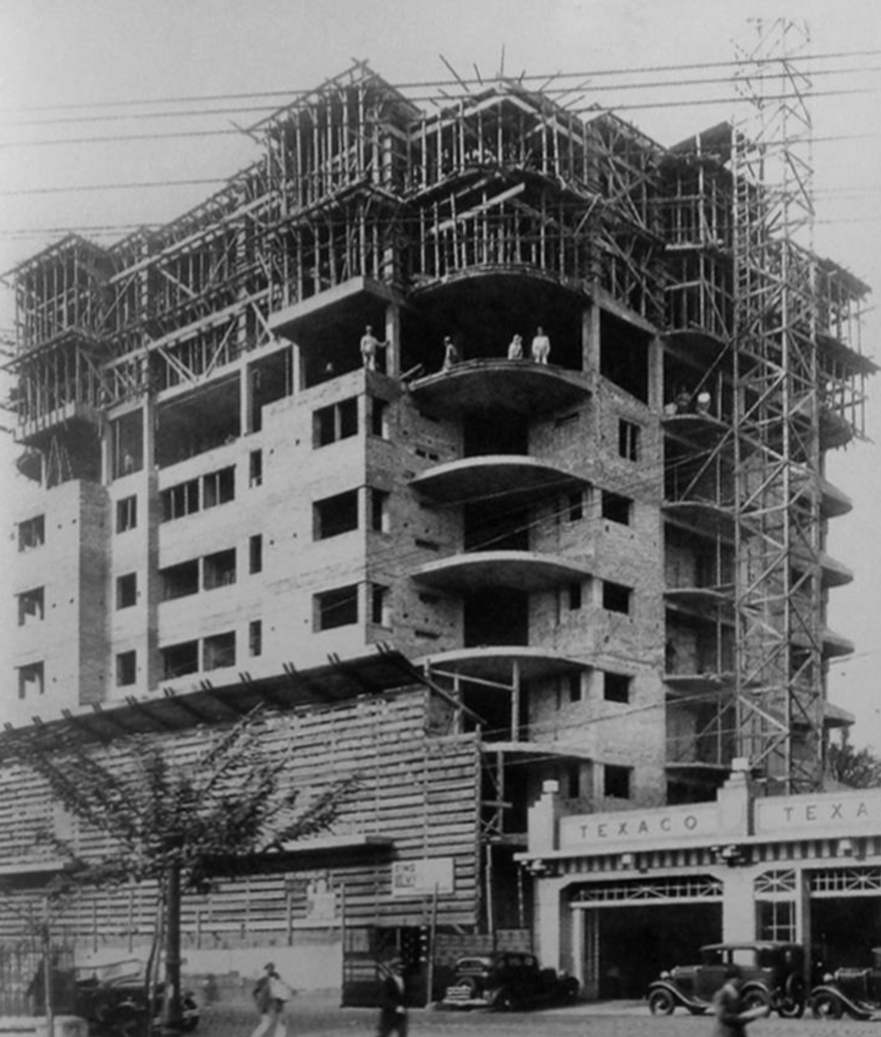 Colonomos Building Columbus Building